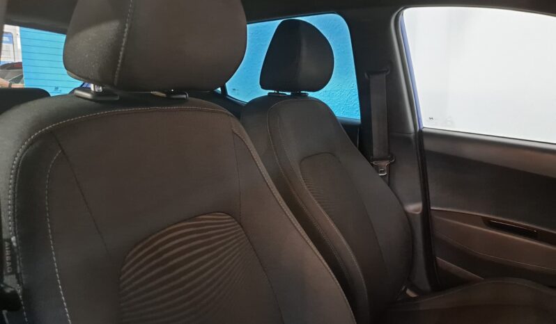 
								HYUNDAI I10 1.0 GO completo									