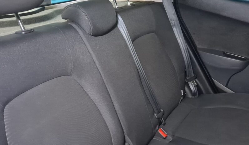 
								HYUNDAI I10 1.0 GO completo									