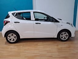 
										HYUNDAI I10 1.0 GO completo									