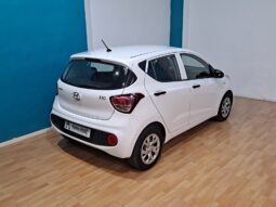 
										HYUNDAI I10 1.0 GO completo									