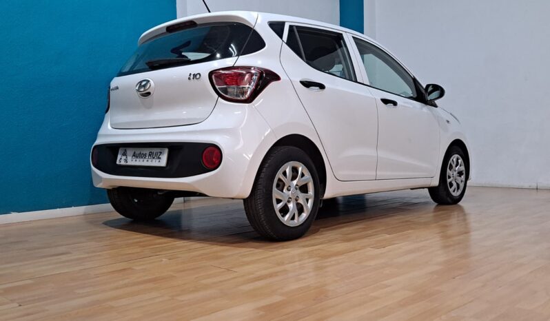 
								HYUNDAI I10 1.0 GO completo									