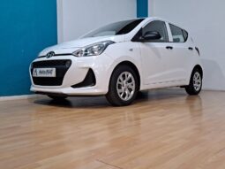 
										HYUNDAI I10 1.0 GO completo									