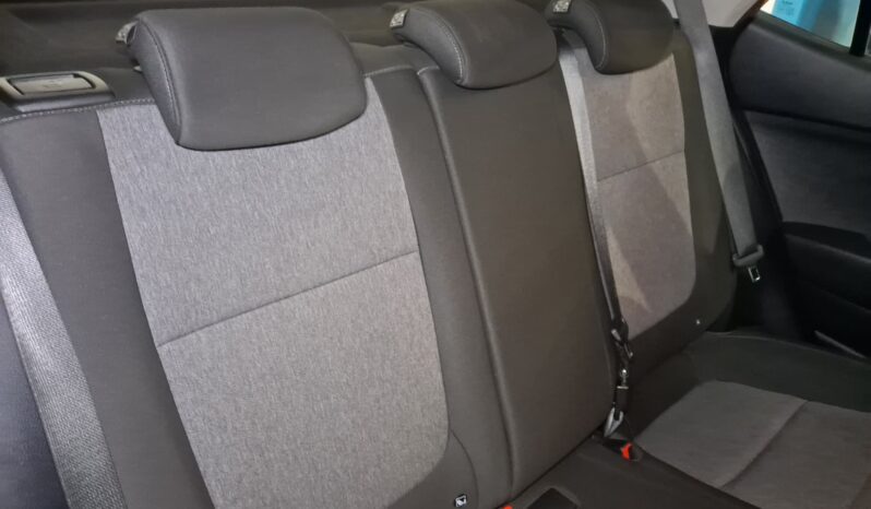 
								KIA STONIC 1.2 DPI CONCEPT completo									