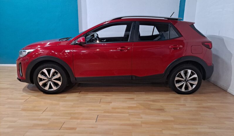 
								KIA STONIC 1.2 DPI CONCEPT completo									