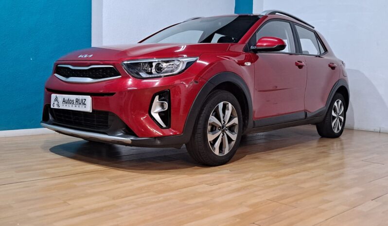 
								KIA STONIC 1.2 DPI CONCEPT completo									