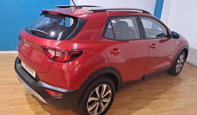 
								KIA STONIC 1.2 DPI CONCEPT completo									