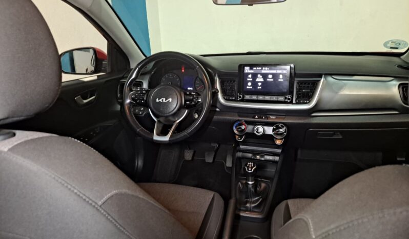 
								KIA STONIC 1.2 DPI CONCEPT completo									