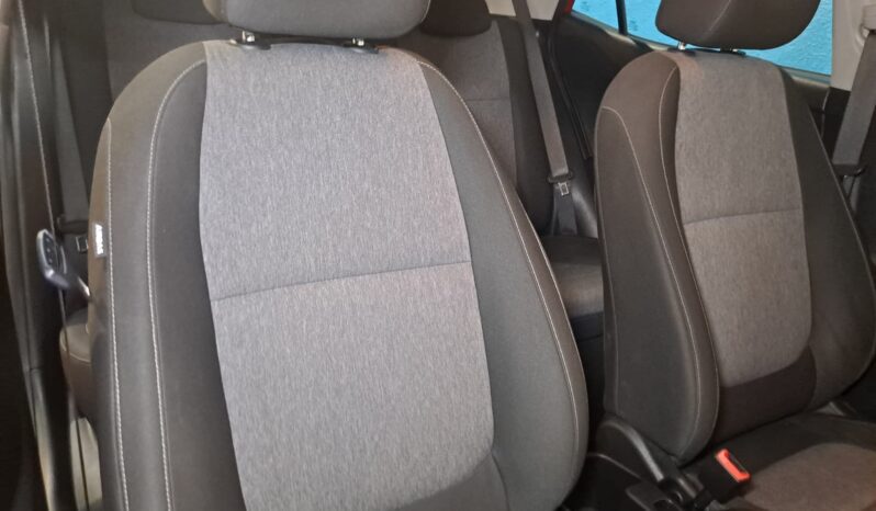 
								KIA STONIC 1.2 DPI CONCEPT completo									