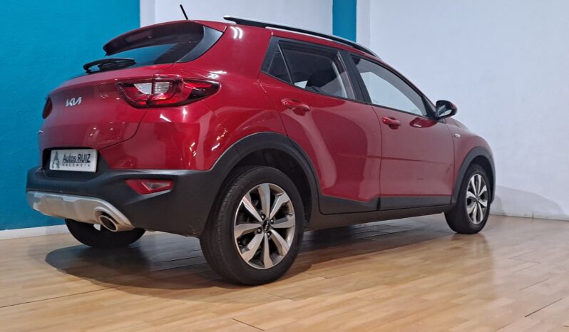 
								KIA STONIC 1.2 DPI CONCEPT completo									