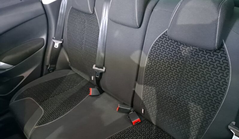 
								CITROEN C3 1.4 HD170 SX completo									