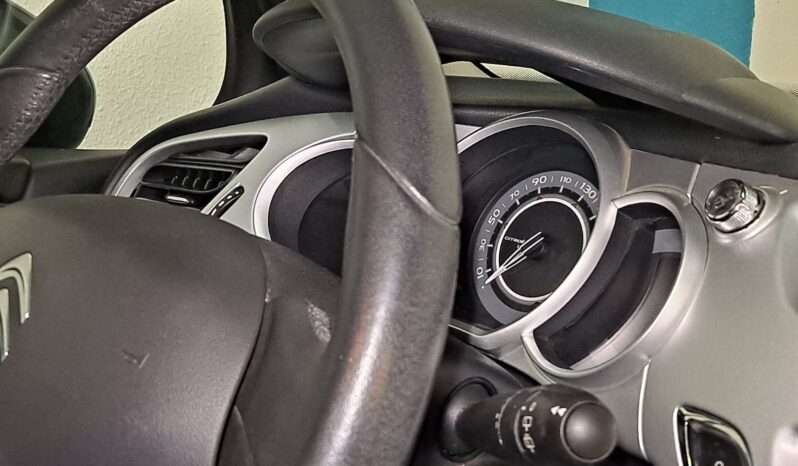 
								CITROEN C3 1.4 HD170 SX completo									