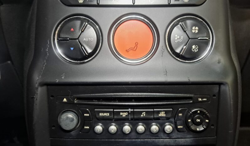 
								CITROEN C3 1.4 141 SX completo									