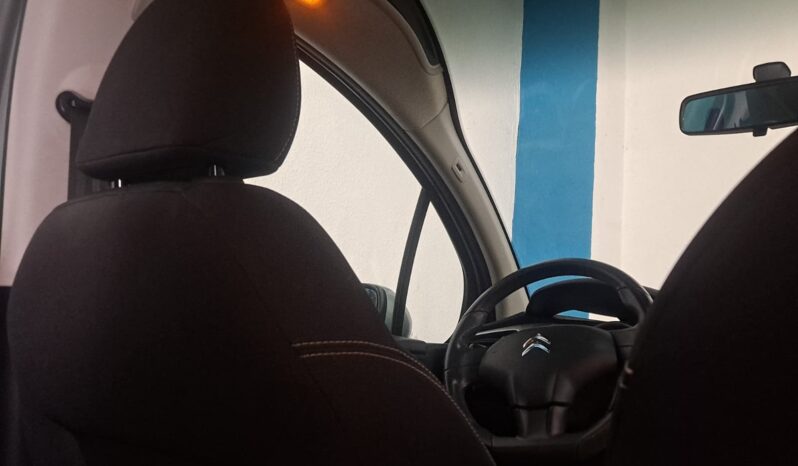 
								CITROEN C3 1.4 141 SX completo									