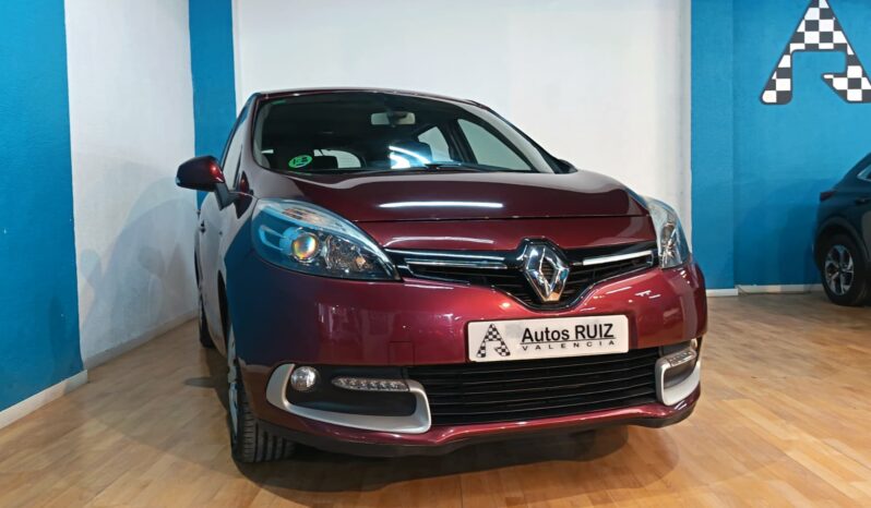 
								RENAULT MEGANE 1.2 SCENIC completo									