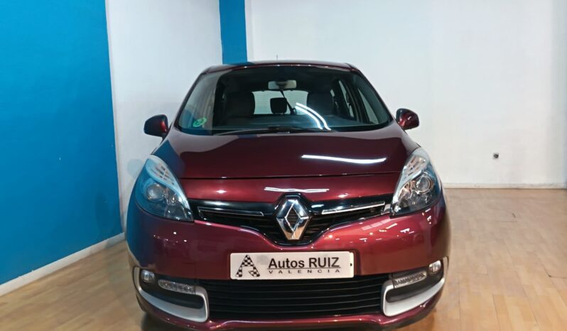 
								RENAULT MEGANE 1.2 SCENIC completo									