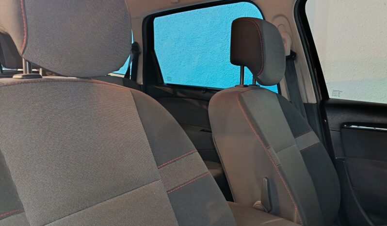 
								RENAULT MEGANE 1.2 SCENIC completo									