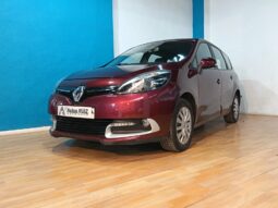 
										RENAULT MEGANE 1.2 SCENIC completo									