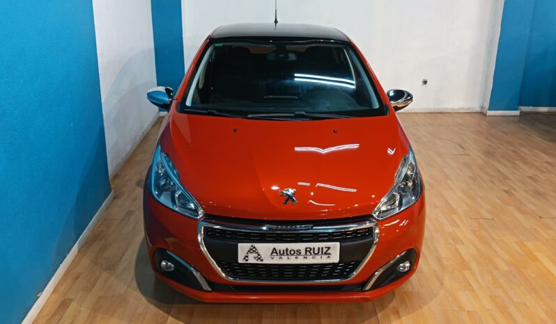 
								PEUGEOT 208 1.2 ACTIVE completo									