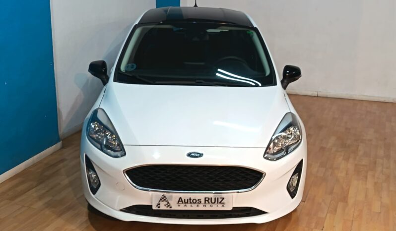 
								FORD FIESTA 1.1 TREND completo									