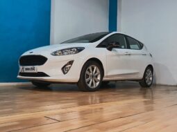 
										FORD FIESTA 1.1 TREND completo									