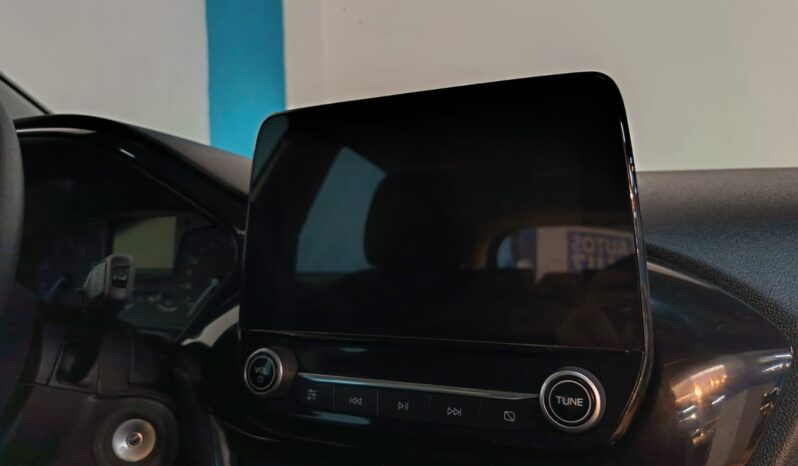 
								FORD FIESTA 1.1 TREND completo									