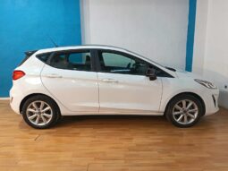 
										FORD FIESTA 1.1 TREND completo									