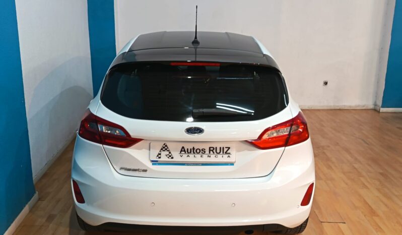
								FORD FIESTA 1.1 TREND completo									