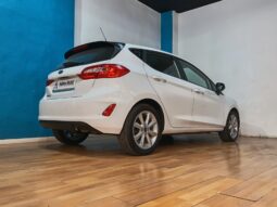
										FORD FIESTA 1.1 TREND completo									