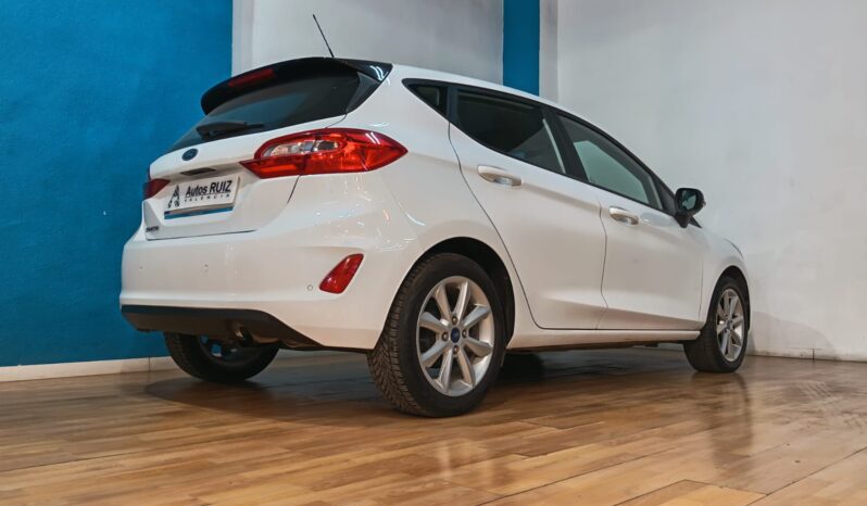 
								FORD FIESTA 1.1 TREND completo									