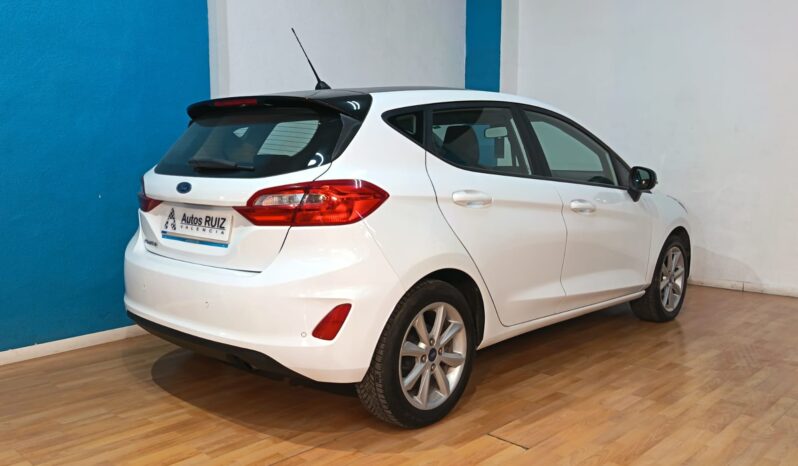 
								FORD FIESTA 1.1 TREND completo									