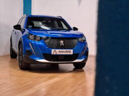 
										PEUGEOT 2008 1.2 ACTIVE completo									