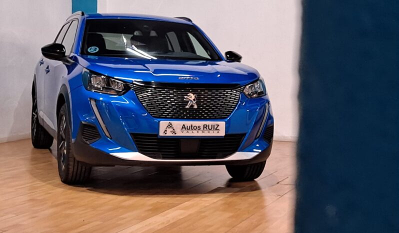 
								PEUGEOT 2008 1.2 ACTIVE completo									