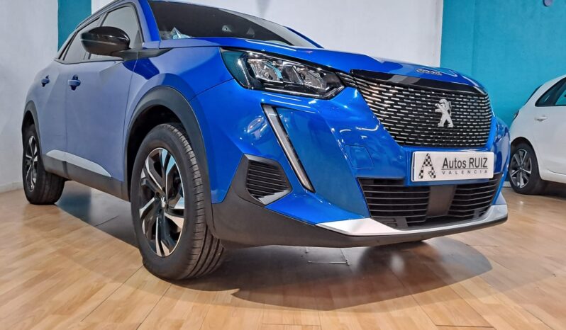 
								PEUGEOT 2008 1.2 ACTIVE completo									