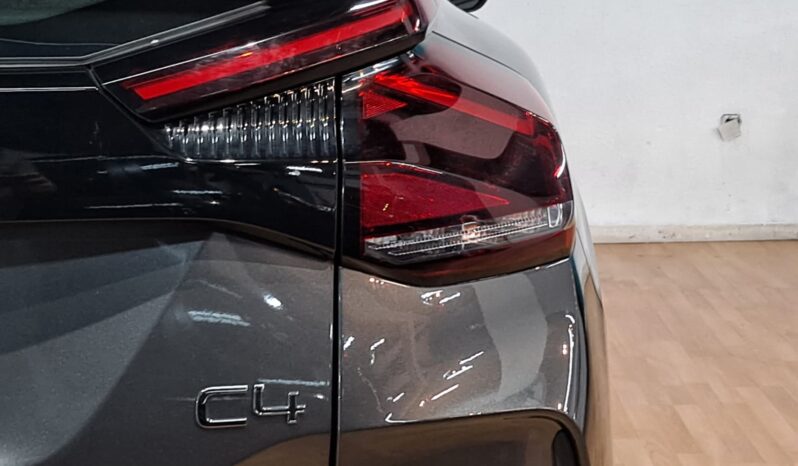 
								CITROEN C4 1.2 BLUEHDI completo									