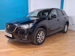 
										MAZDA CX-5 2.2 SKYACTIV completo									