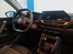 
										CITROEN C4 1.2 BLUEHDI completo									