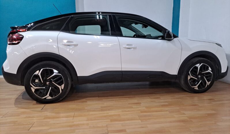 
								CITROEN C4 1.2 BLUEHDI completo									