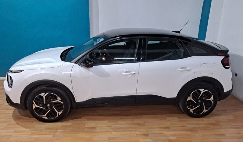 
								CITROEN C4 1.2 BLUEHDI completo									