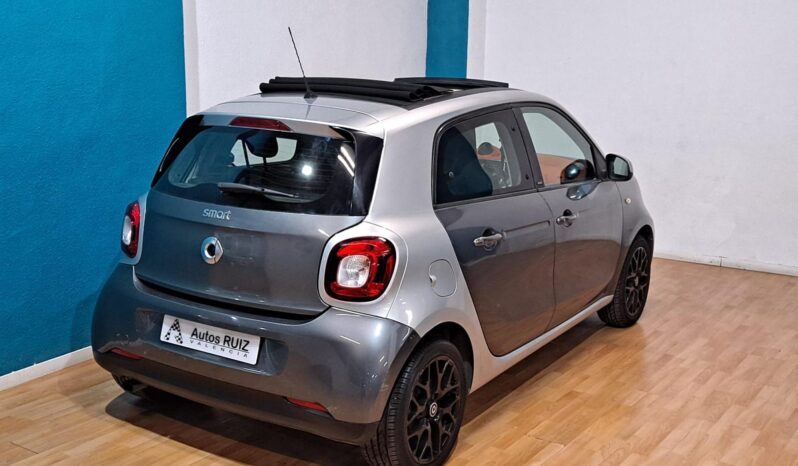 
								SMART FORFOUR 1.0 PASSION CABRIO completo									