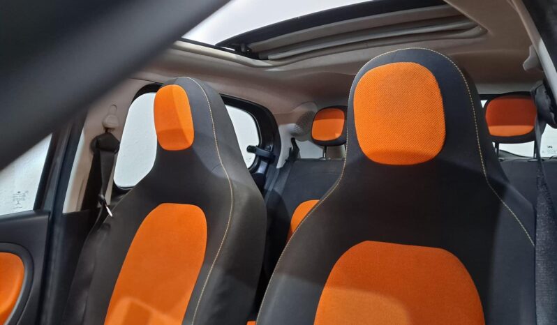 
								SMART FORFOUR 1.0 PASSION CABRIO completo									