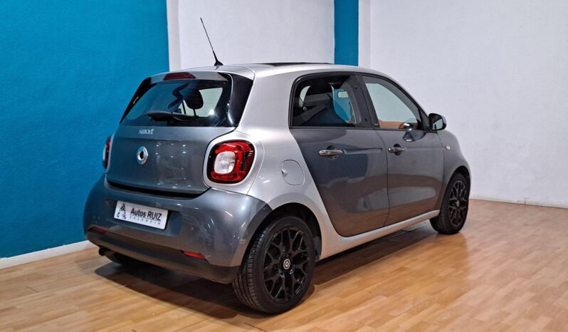 
								SMART FORFOUR 1.0 PASSION CABRIO completo									