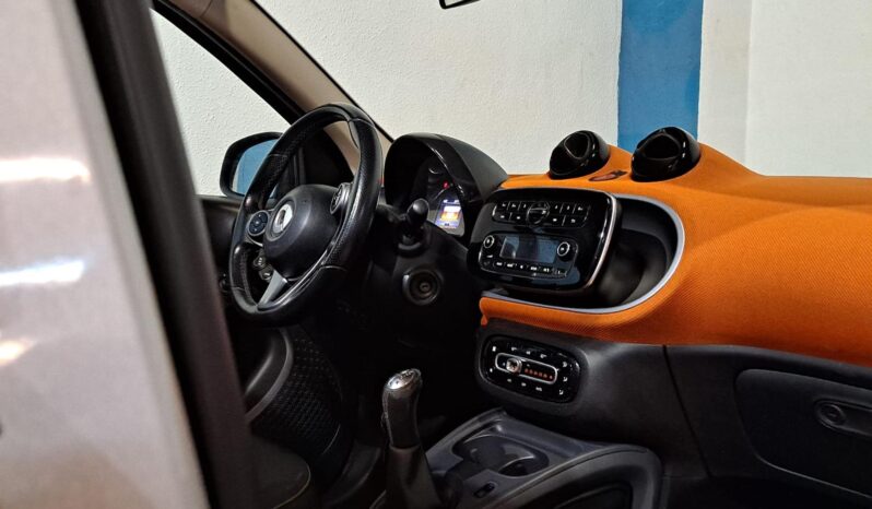 
								SMART FORFOUR 1.0 PASSION CABRIO completo									