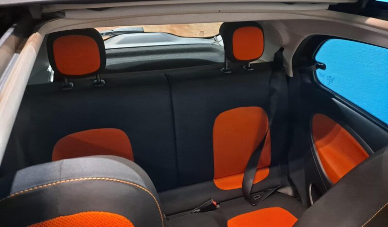 
								SMART FORFOUR 1.0 PASSION CABRIO completo									