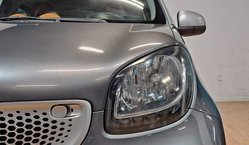 
								SMART FORFOUR 1.0 PASSION CABRIO completo									