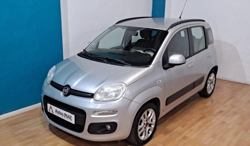 
								FIAT PANDA 1.2 LOUNGE completo									