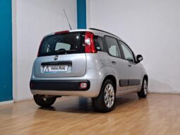 
										FIAT PANDA 1.2 LOUNGE completo									
