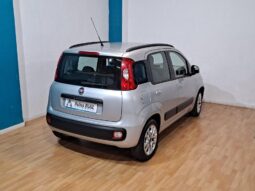 
										FIAT PANDA 1.2 LOUNGE completo									