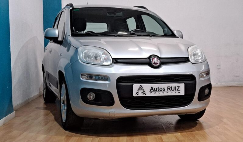 
								FIAT PANDA 1.2 LOUNGE completo									