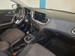 
										KIA XCEED 1.0 T-GDI DRIVE completo									