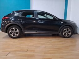 
										KIA XCEED 1.0 T-GDI DRIVE completo									